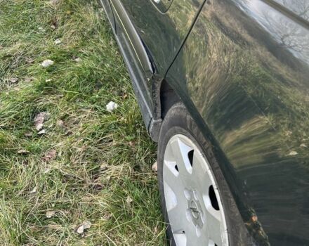 Зеленый Опель Омега, объемом двигателя 2.5 л и пробегом 333 тыс. км за 2300 $, фото 4 на Automoto.ua