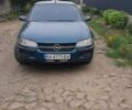 Зеленый Опель Омега, объемом двигателя 2 л и пробегом 380 тыс. км за 2700 $, фото 1 на Automoto.ua