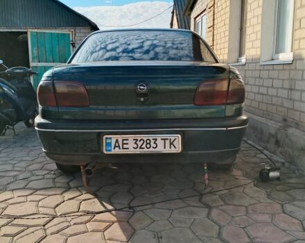 Зеленый Опель Омега, объемом двигателя 2 л и пробегом 3 тыс. км за 955 $, фото 5 на Automoto.ua