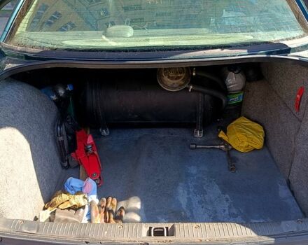 Зеленый Опель Омега, объемом двигателя 2 л и пробегом 0 тыс. км за 3200 $, фото 6 на Automoto.ua