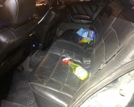 Зеленый Опель Омега, объемом двигателя 2 л и пробегом 37 тыс. км за 1850 $, фото 4 на Automoto.ua