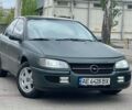 Зеленый Опель Омега, объемом двигателя 20 л и пробегом 400 тыс. км за 3700 $, фото 1 на Automoto.ua
