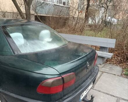 Зелений Опель Омега, об'ємом двигуна 2 л та пробігом 35 тис. км за 2950 $, фото 4 на Automoto.ua