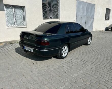 Зеленый Опель Омега, объемом двигателя 2 л и пробегом 240 тыс. км за 3500 $, фото 1 на Automoto.ua