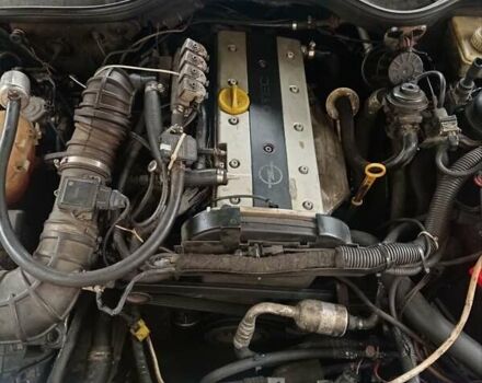 Зелений Опель Омега, об'ємом двигуна 2 л та пробігом 35 тис. км за 2950 $, фото 9 на Automoto.ua