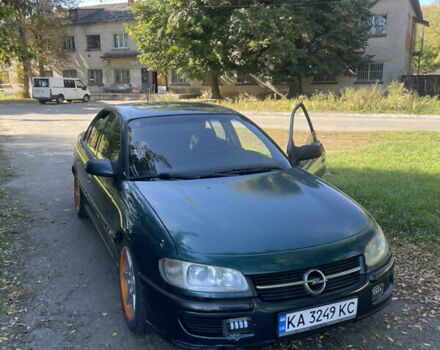 Зеленый Опель Омега, объемом двигателя 2 л и пробегом 600 тыс. км за 1500 $, фото 6 на Automoto.ua