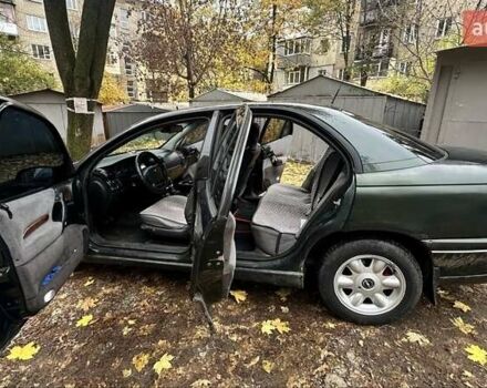 Зеленый Опель Омега, объемом двигателя 2 л и пробегом 341 тыс. км за 2500 $, фото 9 на Automoto.ua