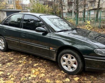 Зеленый Опель Омега, объемом двигателя 2 л и пробегом 341 тыс. км за 2500 $, фото 2 на Automoto.ua
