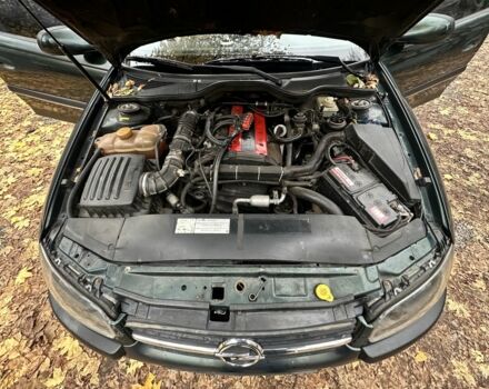 Зеленый Опель Омега, объемом двигателя 2 л и пробегом 341 тыс. км за 2500 $, фото 11 на Automoto.ua