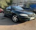 Зеленый Опель Омега, объемом двигателя 2 л и пробегом 340 тыс. км за 1800 $, фото 1 на Automoto.ua