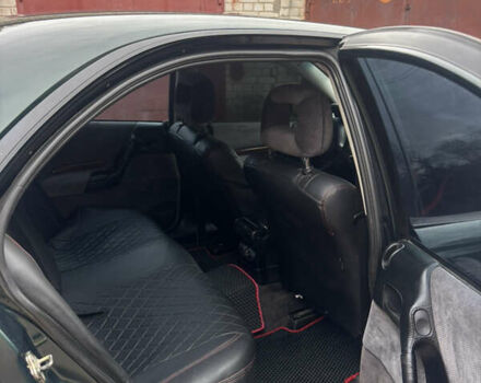 Зелений Опель Омега, об'ємом двигуна 2 л та пробігом 440 тис. км за 2750 $, фото 4 на Automoto.ua