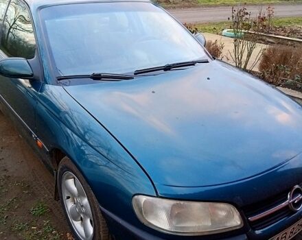 Зелений Опель Омега, об'ємом двигуна 2.5 л та пробігом 350 тис. км за 2000 $, фото 2 на Automoto.ua