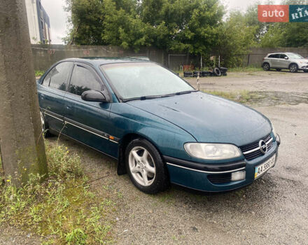Зеленый Опель Омега, объемом двигателя 2 л и пробегом 298 тыс. км за 3200 $, фото 3 на Automoto.ua
