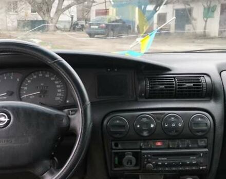 Зеленый Опель Омега, объемом двигателя 2 л и пробегом 328 тыс. км за 1600 $, фото 7 на Automoto.ua