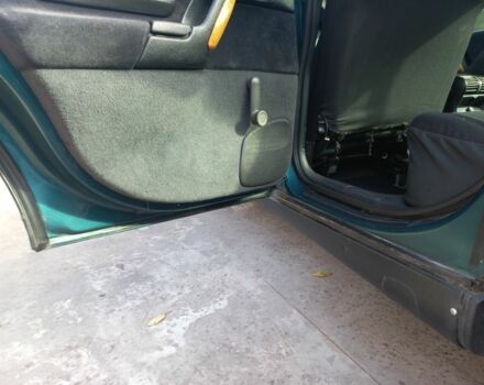 Зеленый Опель Омега, объемом двигателя 2 л и пробегом 402 тыс. км за 4000 $, фото 7 на Automoto.ua