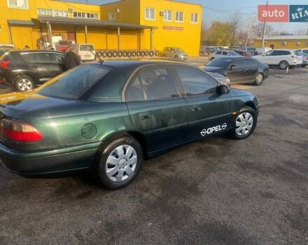 Зеленый Опель Омега, объемом двигателя 2 л и пробегом 320 тыс. км за 2600 $, фото 4 на Automoto.ua