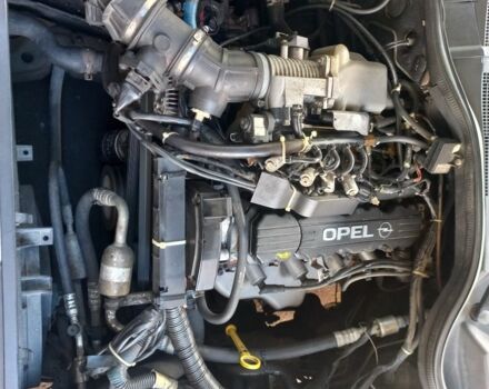 Зеленый Опель Омега, объемом двигателя 2 л и пробегом 402 тыс. км за 4000 $, фото 13 на Automoto.ua