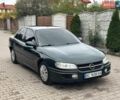 Зеленый Опель Омега, объемом двигателя 2 л и пробегом 265 тыс. км за 1999 $, фото 1 на Automoto.ua