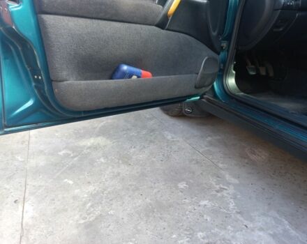 Зеленый Опель Омега, объемом двигателя 2 л и пробегом 402 тыс. км за 4000 $, фото 8 на Automoto.ua