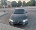Зеленый Опель Омега, объемом двигателя 2.5 л и пробегом 340 тыс. км за 2200 $, фото 2 на Automoto.ua