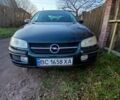 Зелений Опель Омега, об'ємом двигуна 2 л та пробігом 397 тис. км за 1000 $, фото 1 на Automoto.ua