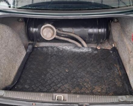 Зеленый Опель Омега, объемом двигателя 2 л и пробегом 418 тыс. км за 1500 $, фото 8 на Automoto.ua