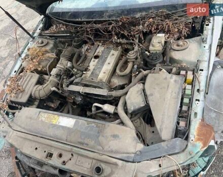 Опель Омега 1999 в Киеве на Automoto.ua Зеленый Опель Омега, объемом двигателя 1.98 л и пробегом 200 тыс. км за 500 $, фото 3 на Automoto.ua