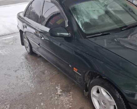 Зеленый Опель Омега, объемом двигателя 2 л и пробегом 418 тыс. км за 1500 $, фото 2 на Automoto.ua