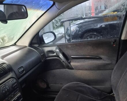 Зеленый Опель Омега, объемом двигателя 2 л и пробегом 418 тыс. км за 1500 $, фото 10 на Automoto.ua