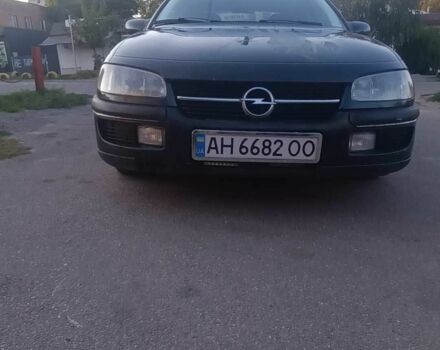 Зеленый Опель Омега, объемом двигателя 2 л и пробегом 300 тыс. км за 1800 $, фото 5 на Automoto.ua
