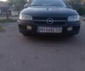 Зеленый Опель Омега, объемом двигателя 2 л и пробегом 300 тыс. км за 1800 $, фото 5 на Automoto.ua