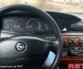 Зеленый Опель Омега, объемом двигателя 2 л и пробегом 0 тыс. км за 1100 $, фото 2 на Automoto.ua