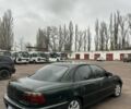 Зеленый Опель Омега, объемом двигателя 2 л и пробегом 300 тыс. км за 2499 $, фото 2 на Automoto.ua