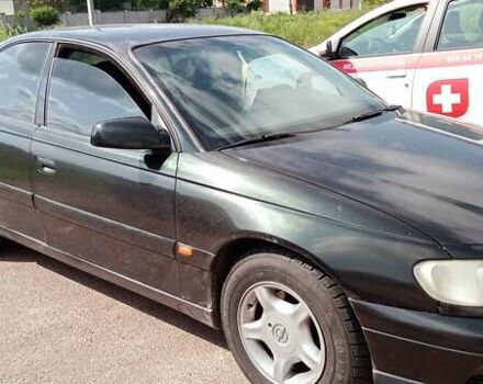 Зеленый Опель Омега, объемом двигателя 2 л и пробегом 355 тыс. км за 2500 $, фото 1 на Automoto.ua