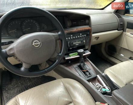 Опель Омега 2000 в Житомире на Automoto.ua Зеленый Опель Омега, объемом двигателя 2.5 л и пробегом 307 тыс. км за 3300 $, фото 9 на Automoto.ua