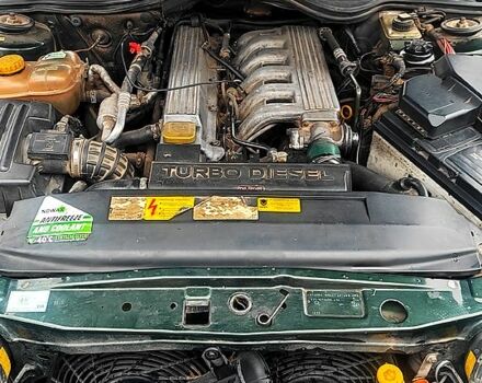 Зелений Опель Омега, об'ємом двигуна 2.5 л та пробігом 0 тис. км за 2700 $, фото 7 на Automoto.ua