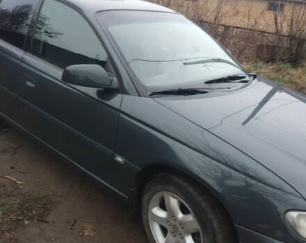 Зелений Опель Омега, об'ємом двигуна 2.2 л та пробігом 295 тис. км за 2500 $, фото 2 на Automoto.ua