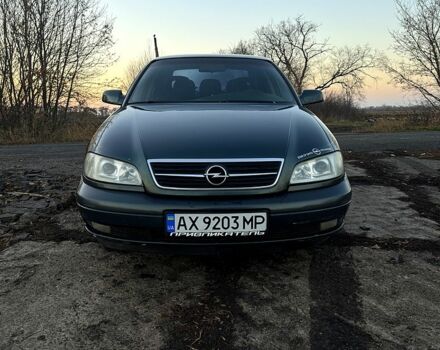 Зеленый Опель Омега, объемом двигателя 2.2 л и пробегом 187 тыс. км за 2700 $, фото 3 на Automoto.ua