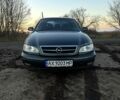 Зеленый Опель Омега, объемом двигателя 2.2 л и пробегом 187 тыс. км за 2700 $, фото 3 на Automoto.ua