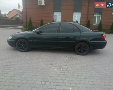 Зеленый Опель Омега, объемом двигателя 2.2 л и пробегом 324 тыс. км за 2500 $, фото 1 на Automoto.ua