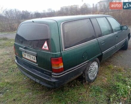 Зелений Опель Омега, об'ємом двигуна 2 л та пробігом 65 тис. км за 899 $, фото 9 на Automoto.ua