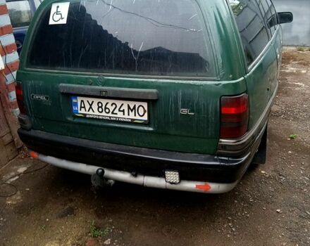 Зеленый Опель Омега, объемом двигателя 2 л и пробегом 0 тыс. км за 1500 $, фото 4 на Automoto.ua