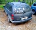 Зеленый Опель Омега, объемом двигателя 2 л и пробегом 238 тыс. км за 1200 $, фото 1 на Automoto.ua