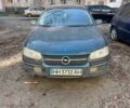 Зеленый Опель Омега, объемом двигателя 2 л и пробегом 333 тыс. км за 1250 $, фото 1 на Automoto.ua