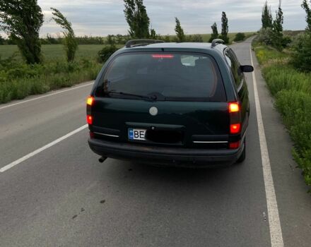 Зелений Опель Омега, об'ємом двигуна 2 л та пробігом 380 тис. км за 2214 $, фото 4 на Automoto.ua