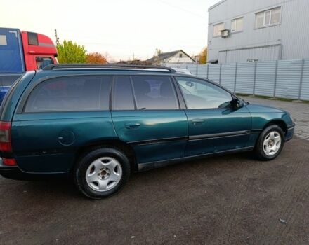 Зеленый Опель Омега, объемом двигателя 2 л и пробегом 327 тыс. км за 1050 $, фото 6 на Automoto.ua