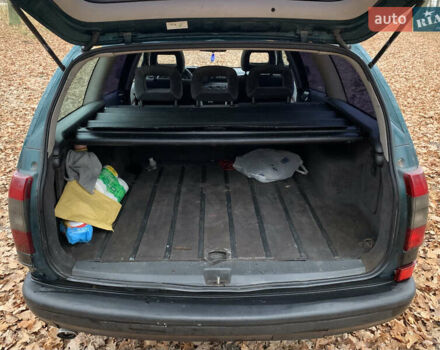 Зелений Опель Омега, об'ємом двигуна 2 л та пробігом 335 тис. км за 1550 $, фото 5 на Automoto.ua