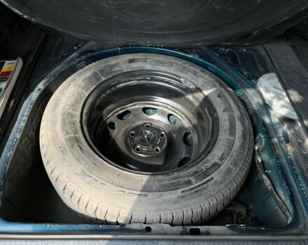 Зеленый Опель Омега, объемом двигателя 2.5 л и пробегом 290 тыс. км за 3200 $, фото 12 на Automoto.ua