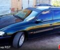 Зелений Опель Омега, об'ємом двигуна 2.5 л та пробігом 450 тис. км за 2000 $, фото 1 на Automoto.ua