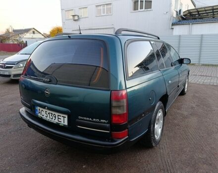 Зеленый Опель Омега, объемом двигателя 2 л и пробегом 327 тыс. км за 1050 $, фото 7 на Automoto.ua